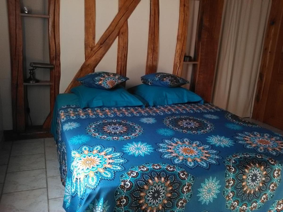 Chambre D'Hotes Des P'Tits Bonheurs Dosches 외부 사진